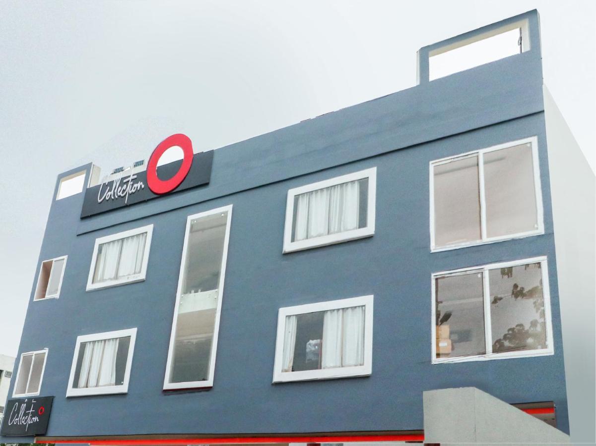 Oyo 79355 Collection O Hotel Adona Meenangadi エクステリア 写真